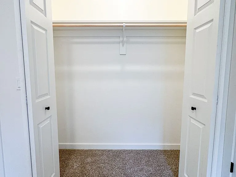 991 Covey Run Rd — Photo 31