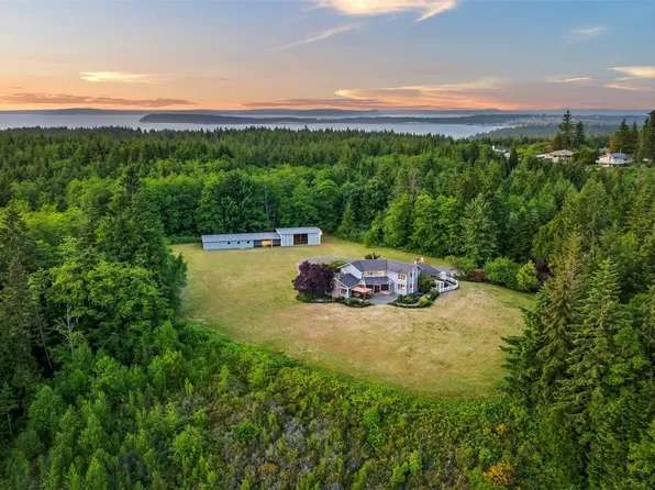 40 Garten Road, Port Ludlow, WA 98365