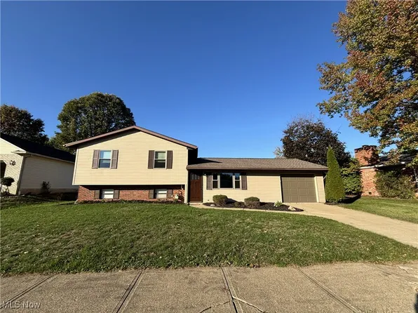 451 Lockport Ave SW, New Philadelphia, OH 44663