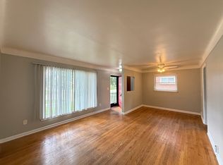 18015 Marquette St, Roseville, MI 48066