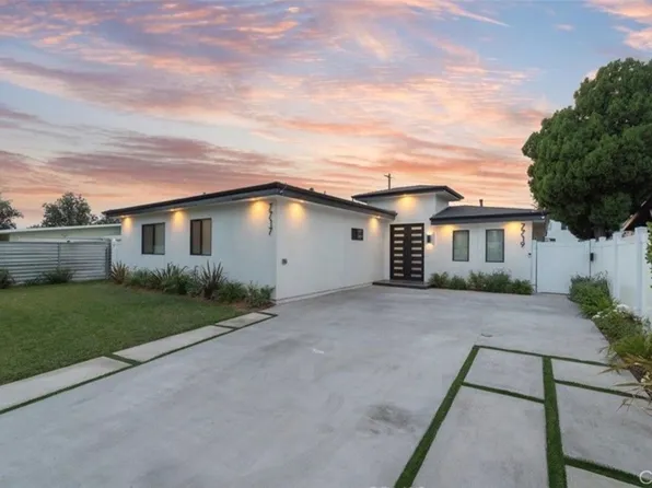 7717 Jamieson Ave, Reseda, CA 91335