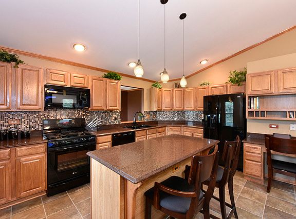 2nd image of 438 Kresswood Dr #438