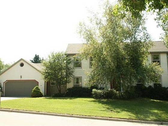 1st image of 2825 Dartmouth Dr