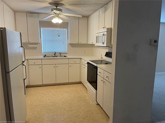4th image of 402 Ohio St