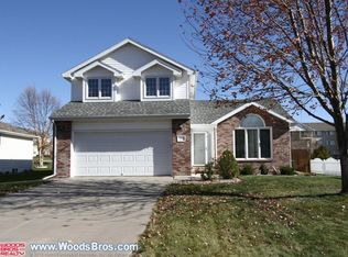 530 Trail Ridge Cir, Lincoln, NE 68505