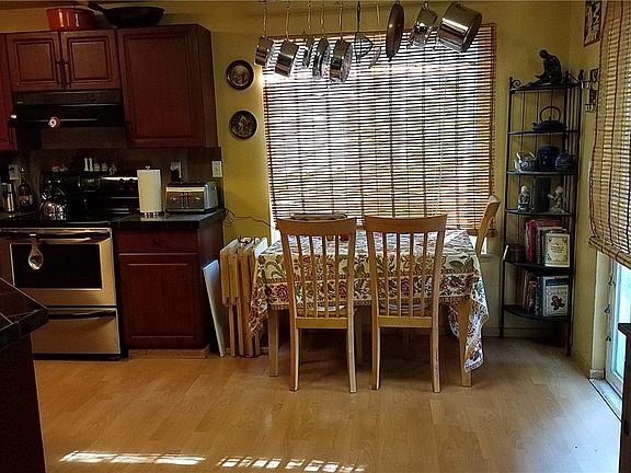 4th image of 5629 29th Ct SE