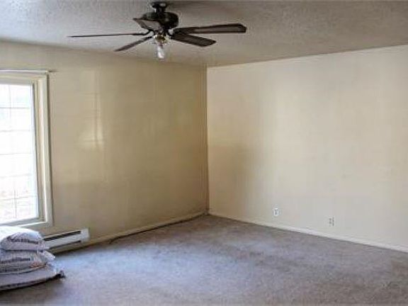 2nd image of 411 Clark St