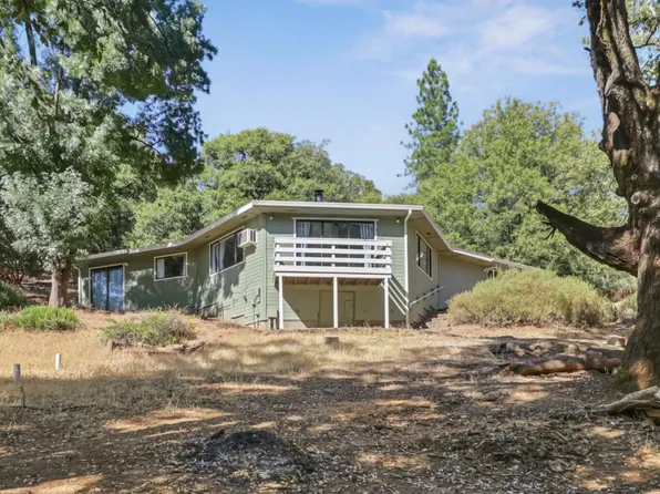 18351 Live Oak Ct, Pine Grove, CA 95665