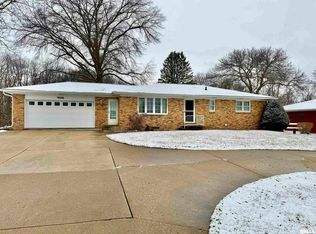 8902 Turkey Hollow Rd, Milan, IL 61264