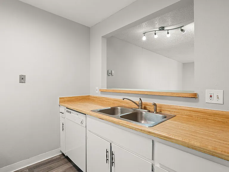 Nova Ridge — Photo 23