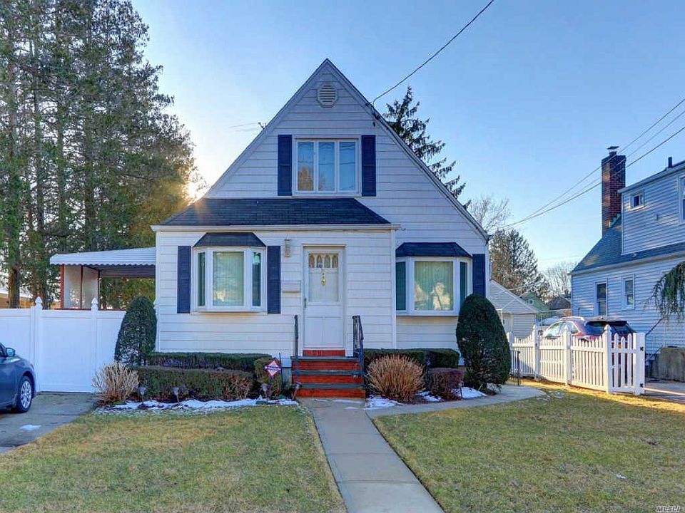 1st image of 81 4th Ave