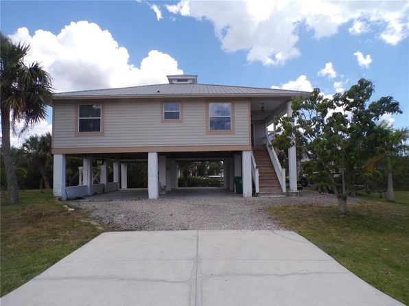 24279 Yacht Club Blvd