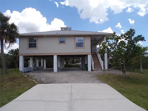 24279 Yacht Club Blvd Photo 1