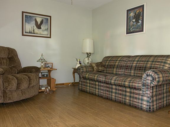4th image of 108 Wildwood Dr