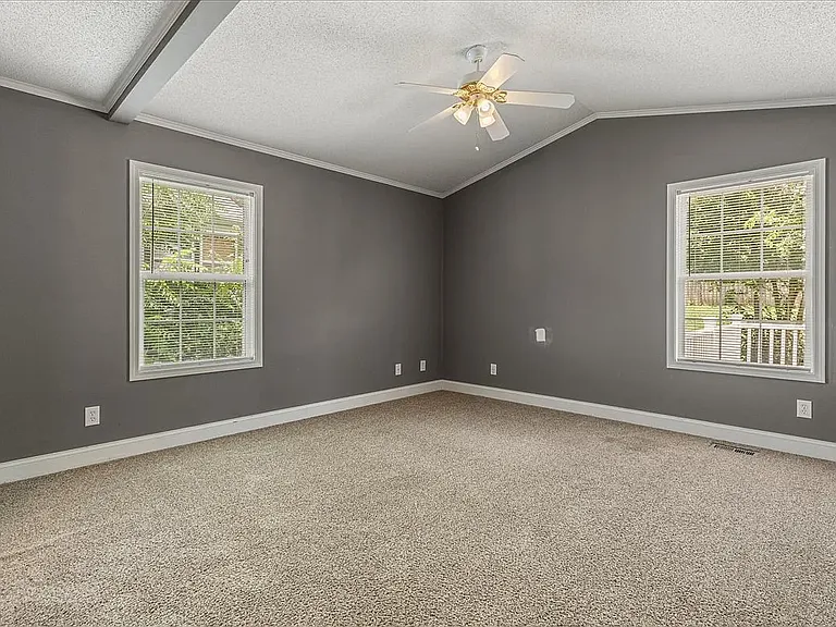 10629 Lone Star Way — Photo 7