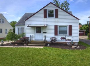 6017 Ackley Rd, Parma, OH 44129