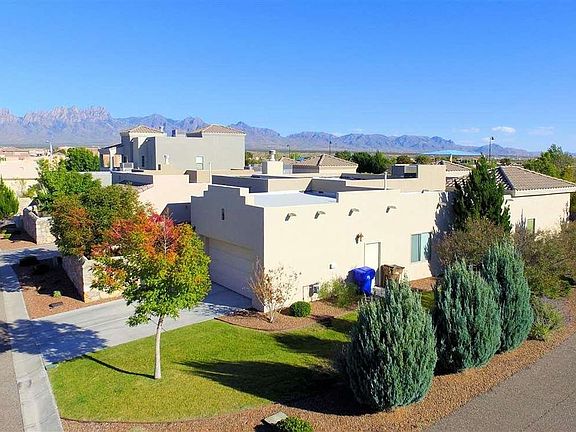 2nd image of 2408 Del Prado Way