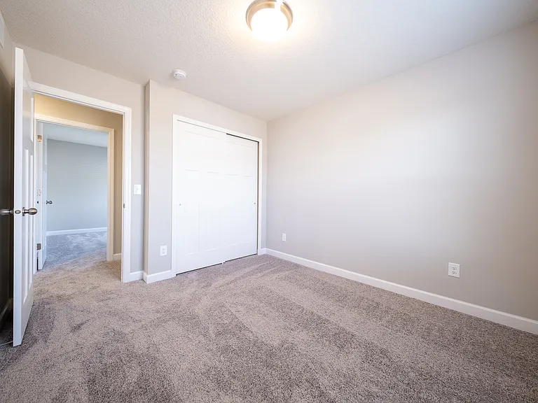 7368 183rd St W — Photo 22