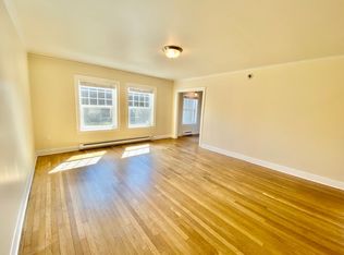 Washington Irving Apartments, Seattle, WA 98122