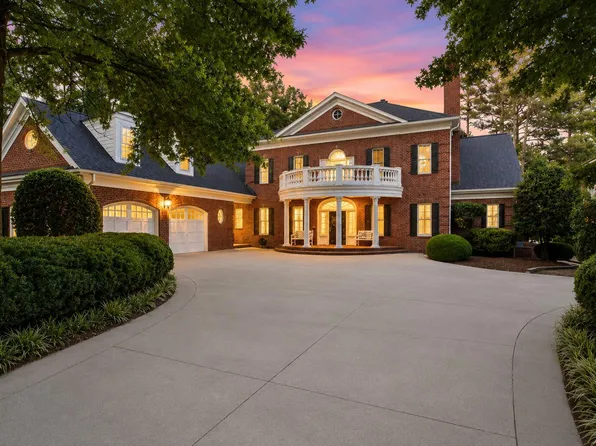 678 Bear Tree Crk, Chapel Hill, NC 27517