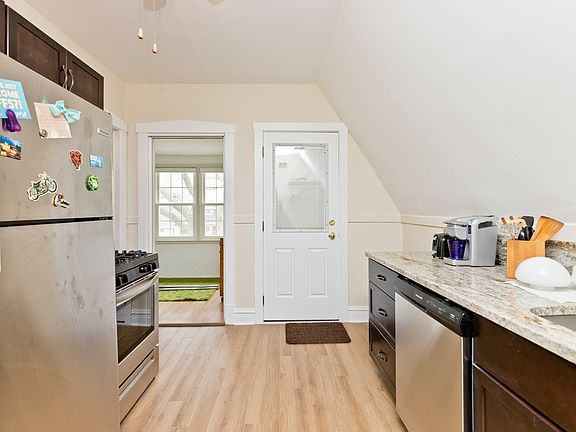 4th image of 5413 N Saint Louis Ave #2