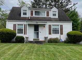 180 Bower Rd, Elmira, NY 14905