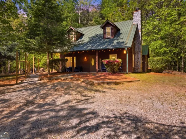 325 Blue Creek Cv, Cleveland, GA 30528