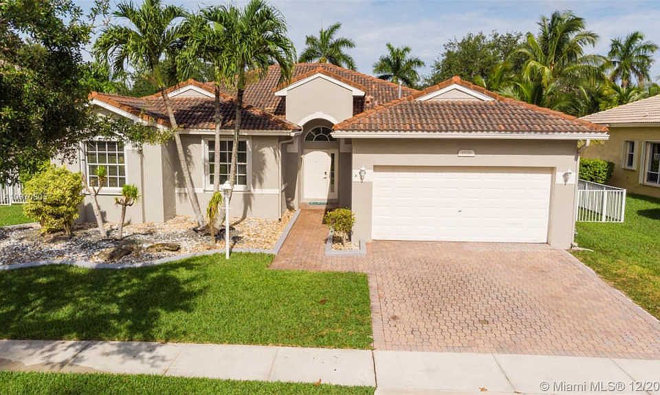1st image of 1876 NW 141st Ave