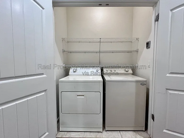 1697 N Connery Ln — Photo 6