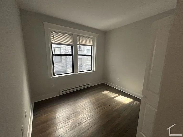 81 Park Dr #5 — Photo 2