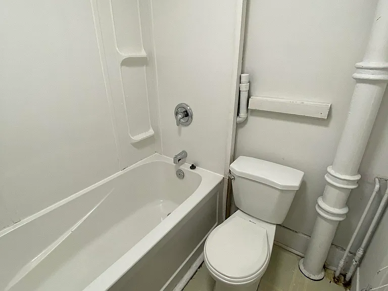 334 Albert St E #2 — Photo 3