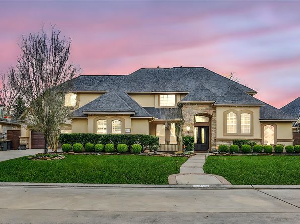Property image for 1506 Graystone Creek Ln, Kingwood, TX 77345