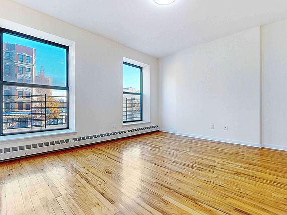 3rd image of 163 Lenox Ave #2A
