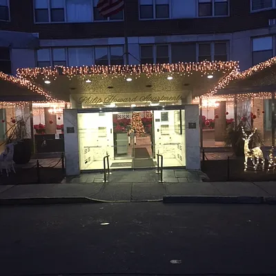 Rented by Smart NY Realty LLC | media 11