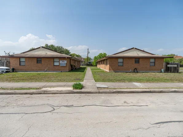 213 E Wright, Universal City, TX 78148