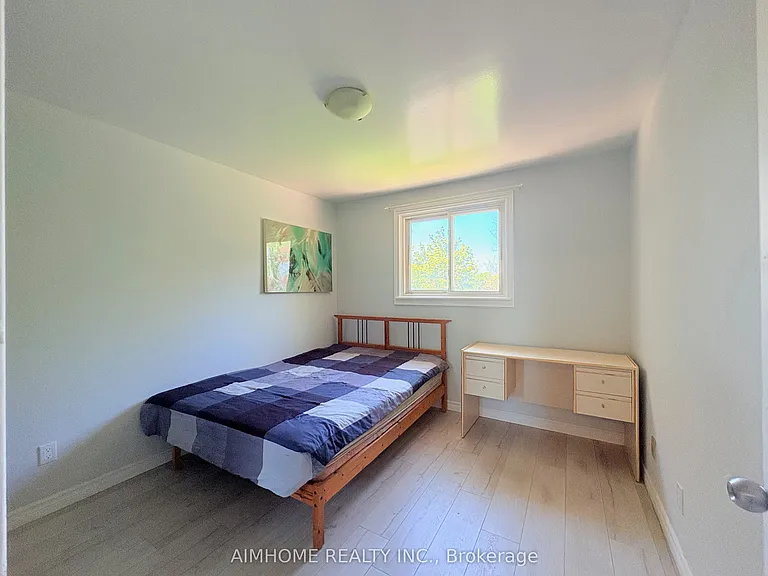 70 Micmac Cres — Photo 10
