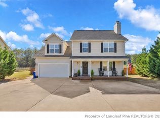 120 Kristin Ave, Spring Lake, NC 28390