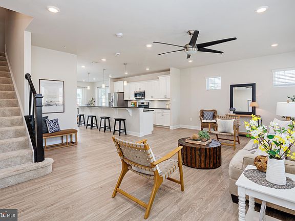 2nd image of 7493 Saint Margarets Blvd