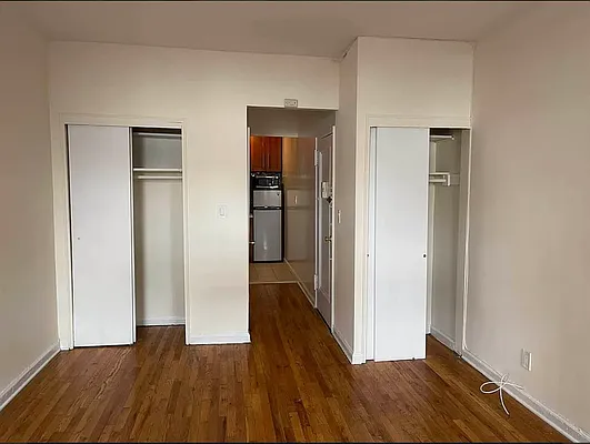 Rented by Eric Goodman Realty Corp | media 12