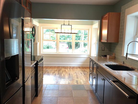 5th image of 178 S 168th Ave