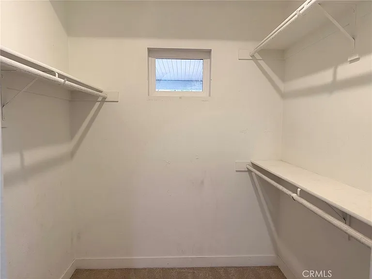 2975 Gibson St — Photo 14