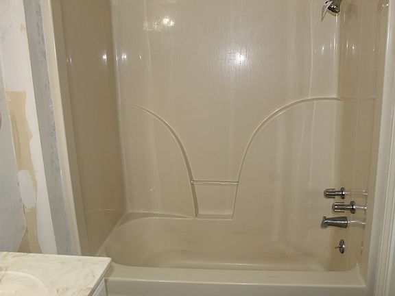 3rd image of 1205 Wright St