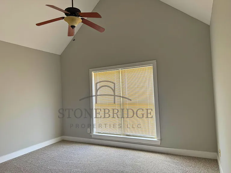 699 The Heights Ln — Photo 7