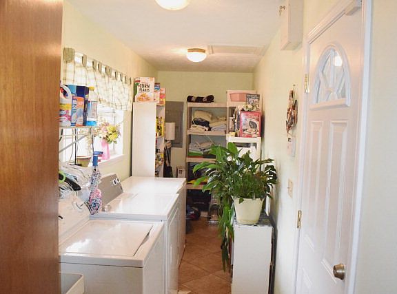 5th image of 4001 Brandywine Dr