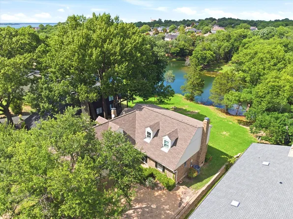 204 Sovereign Ct, Rockwall, TX 75032