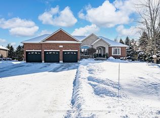 5 Munro Ct, Springwater, ON L9X 0H6