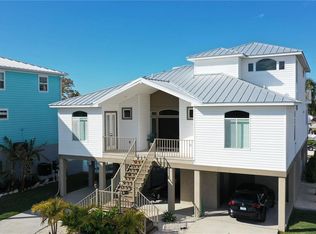 8117 Brighton Dr, Port Richey, FL 34668