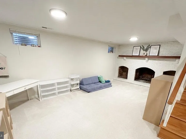 3130 Barnard Ct — Photo 11