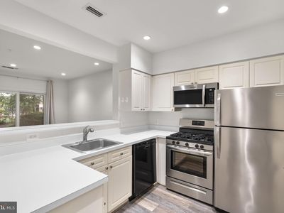 12915 Alton Sq APT 113, Herndon, VA, 20170