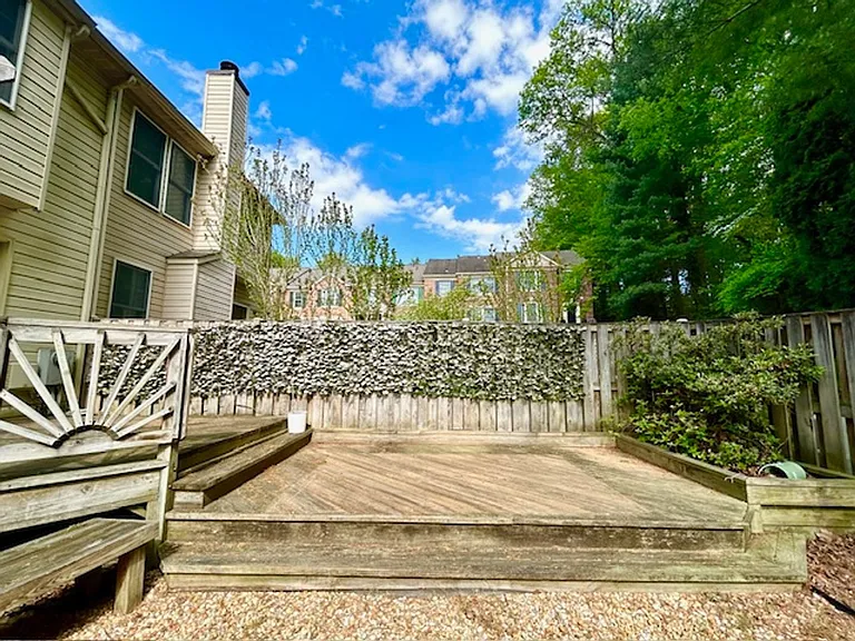 7503 Westmore Dr — Photo 36